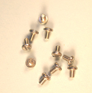 Photo of retainer screws