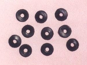 Photo of retainer seals